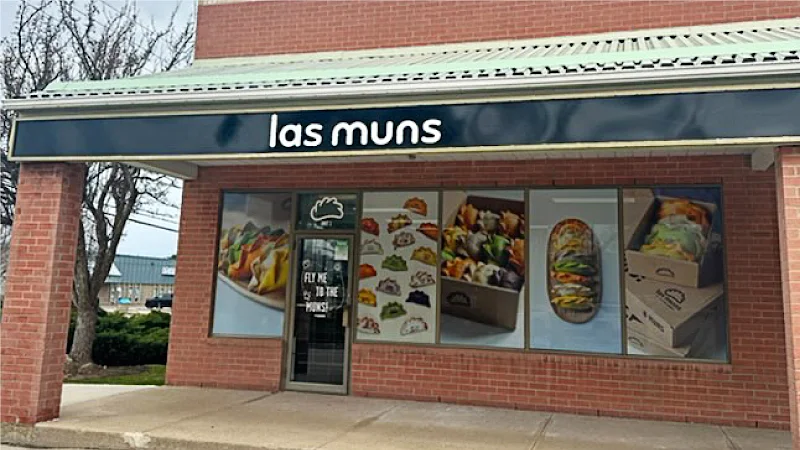 Las Muns - Stoney Creek