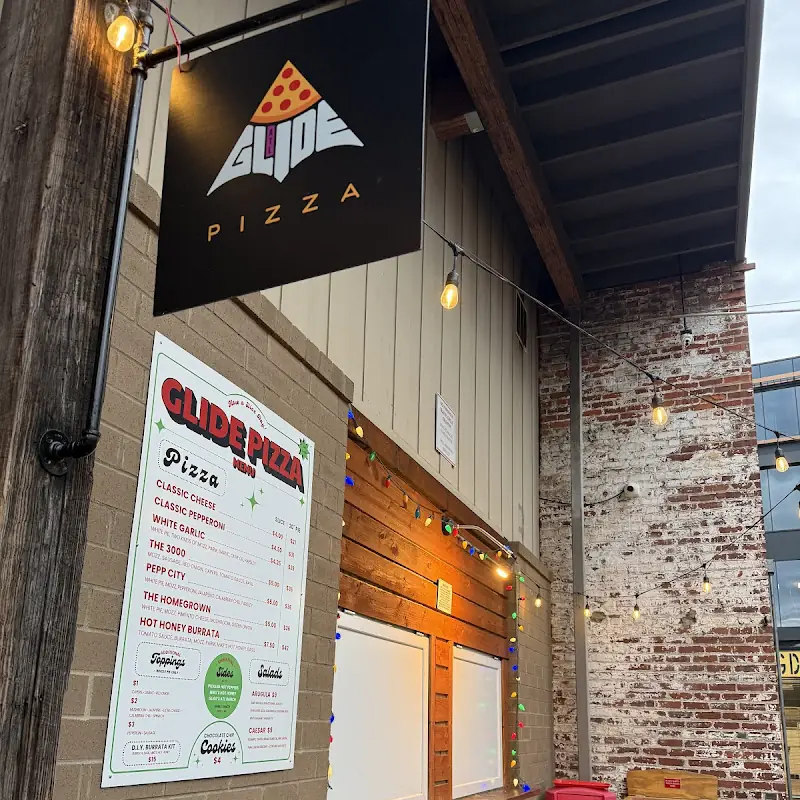 Glide Pizza