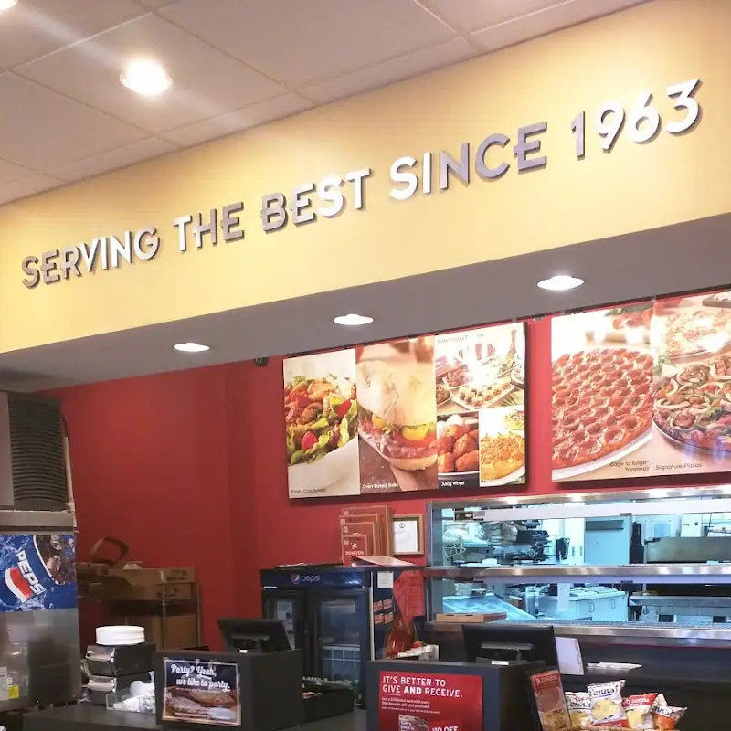 Donatos Pizza