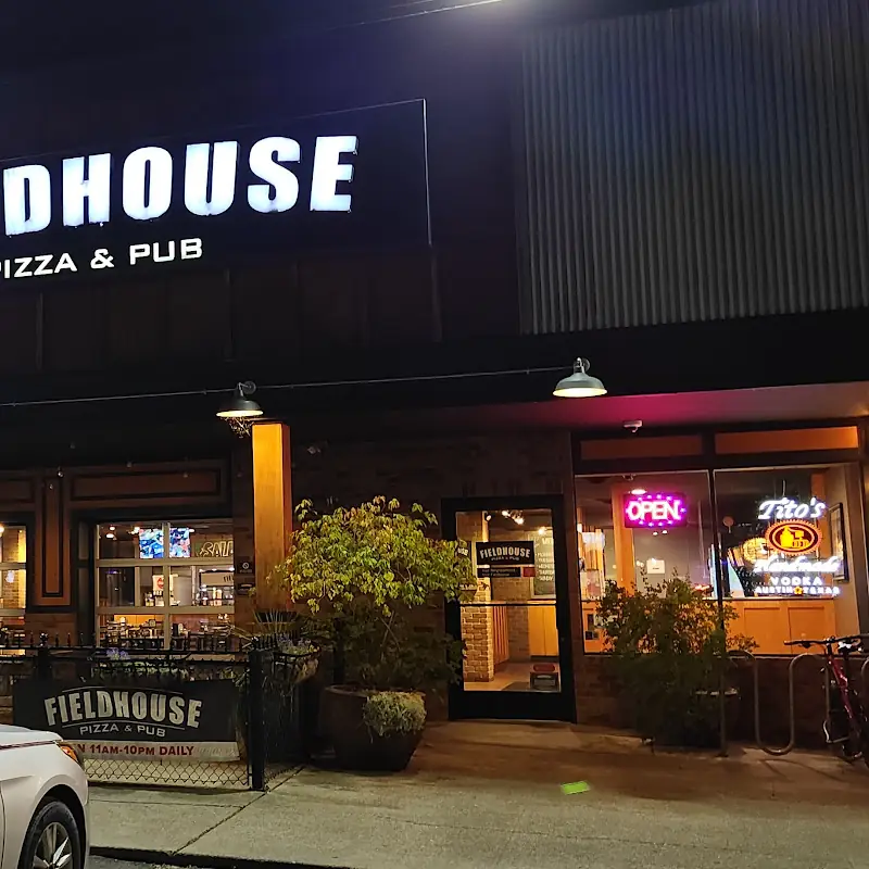 Fieldhouse Pizza & Pub - North Spokane