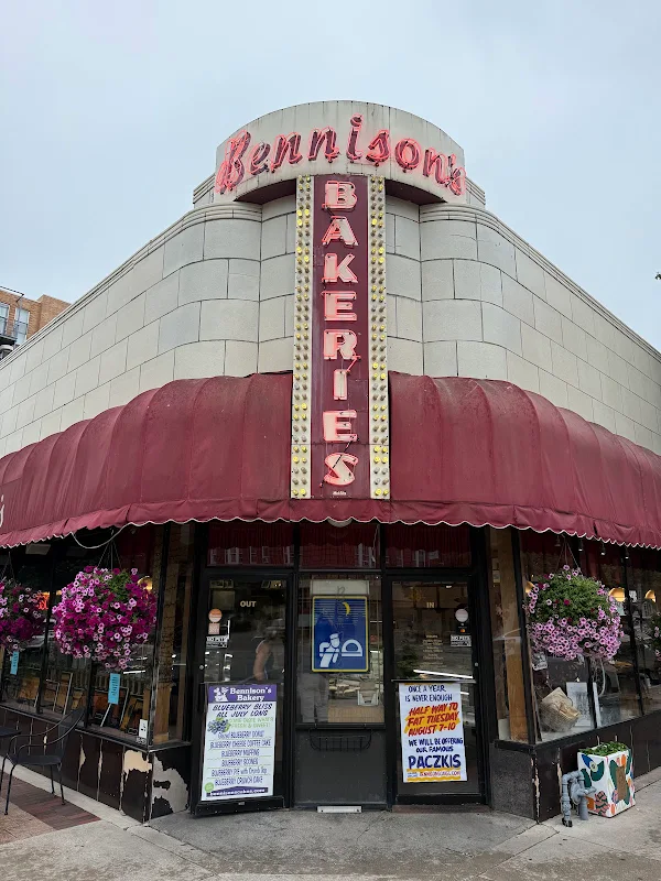 Bennison's Bakery