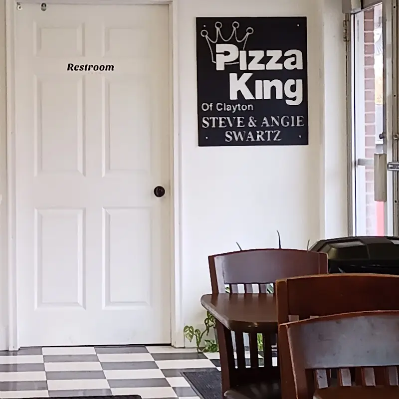Pizza King | Clayton, IN