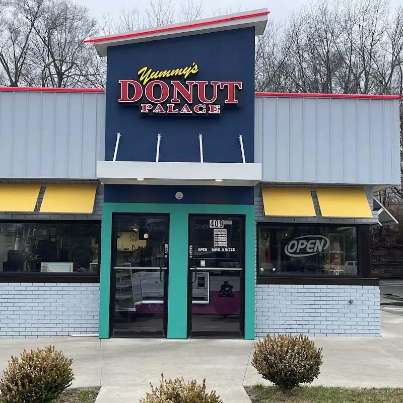 Yummy’s Donut Palace,boba tea,smoothies,