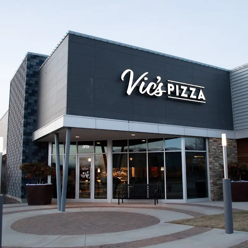Vic's Pizza
