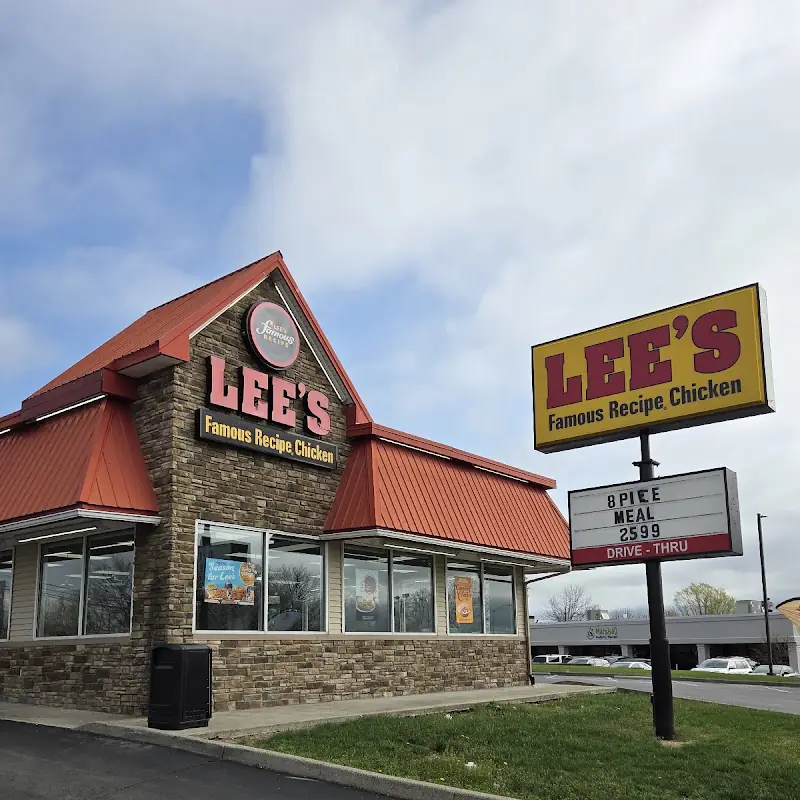Lee's Famous Recipe Chicken