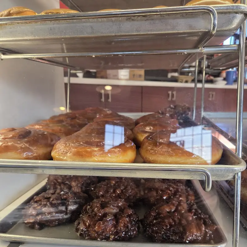 Donuts & More