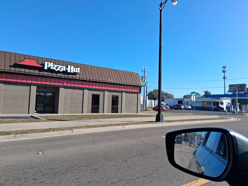 Pizza Hut