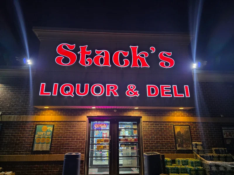 Stack's Liquor & Deli