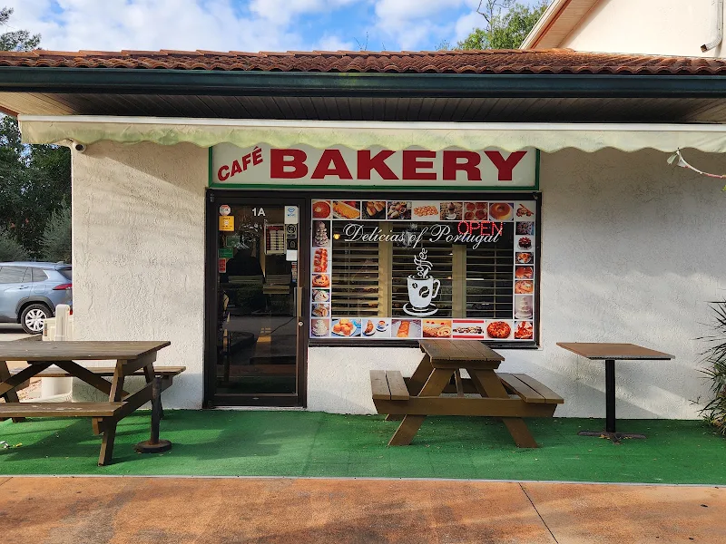 Delicias of Portugal Bakery