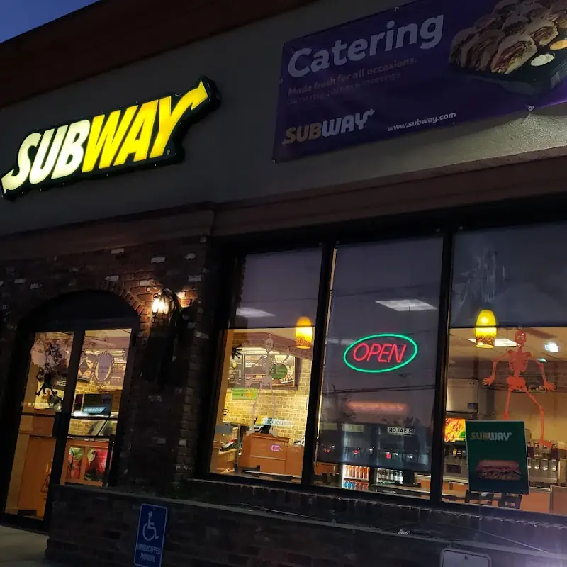 Subway - Bayshore Rd - 46216