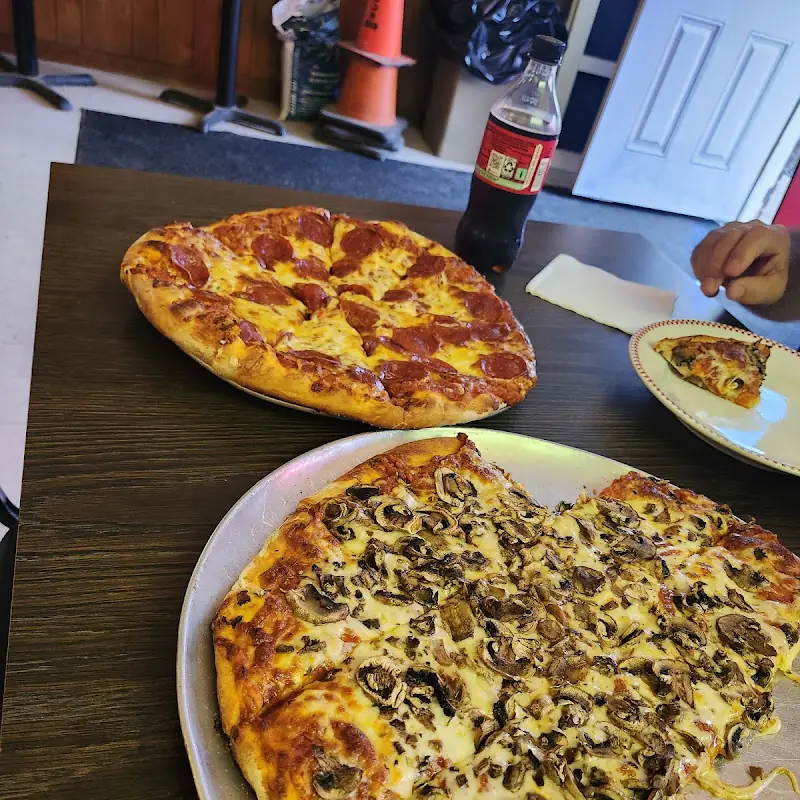 Tony's Pizza Shop