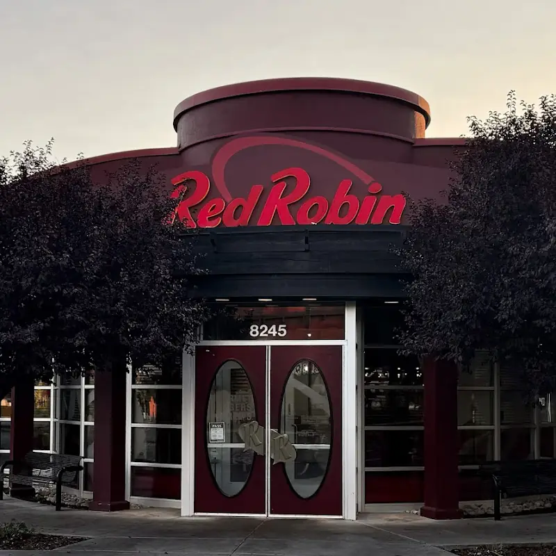 Red Robin Gourmet Burgers and Brews