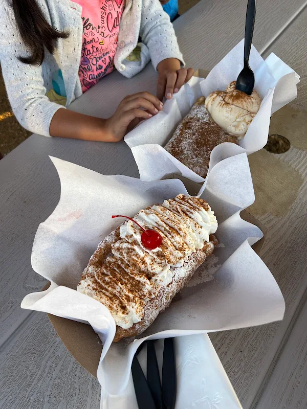 FRIED PIE GUY & CREAMERY