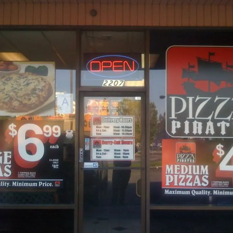 Pizza Pirates