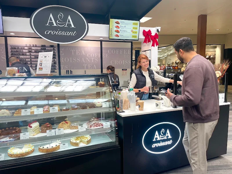 A&A croissant