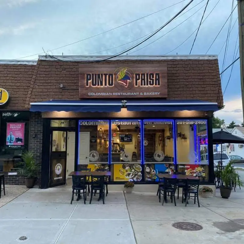 Punto Paisa Piqueteadero Colombian Resta