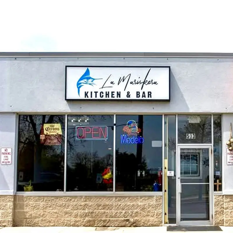 La Mariskera Kitchen & Bar