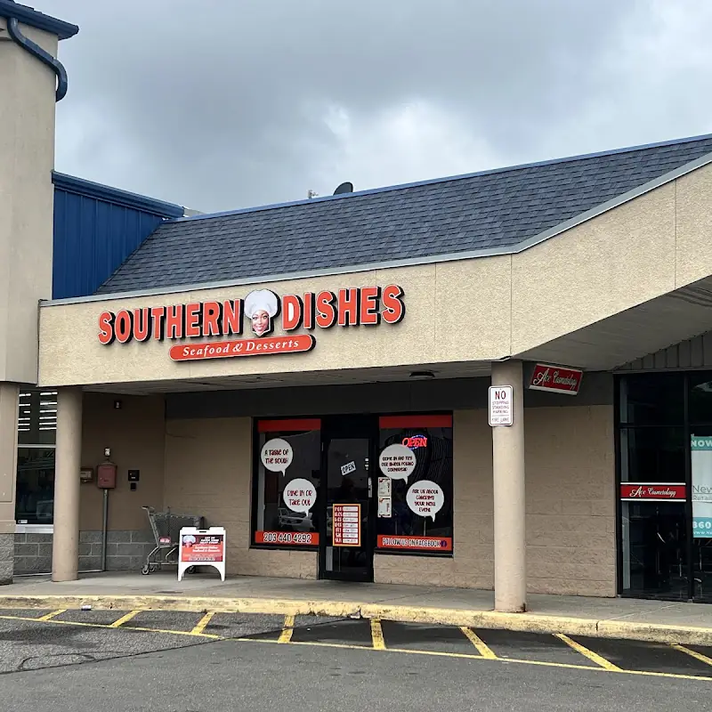 Southern Dishes Seafood & Desserts