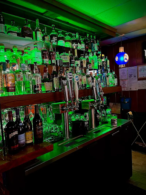 Greens Tavern