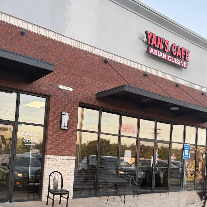 Yan's Cafe