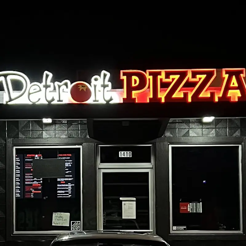 Detroit Pizza - Camas At Crown Park