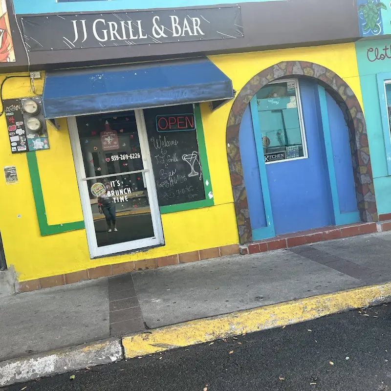 JJ Grill & Bar