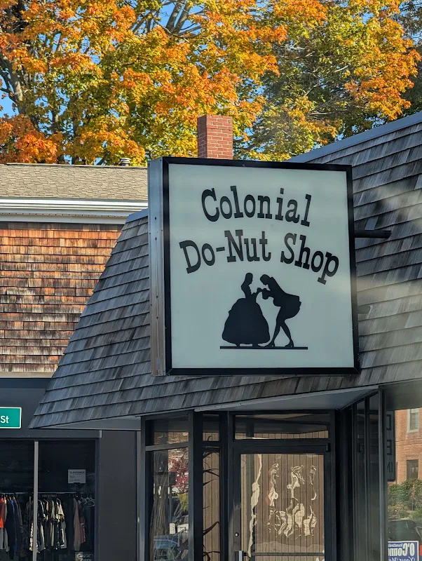 Colonial Do-nut Shop