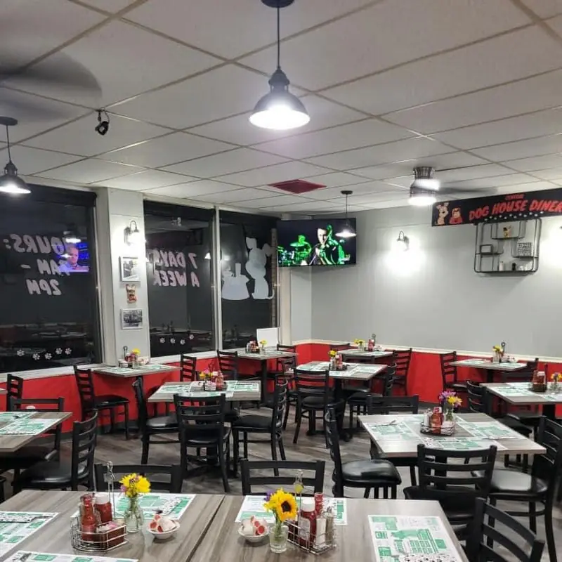 Candelore's Dog House Diner