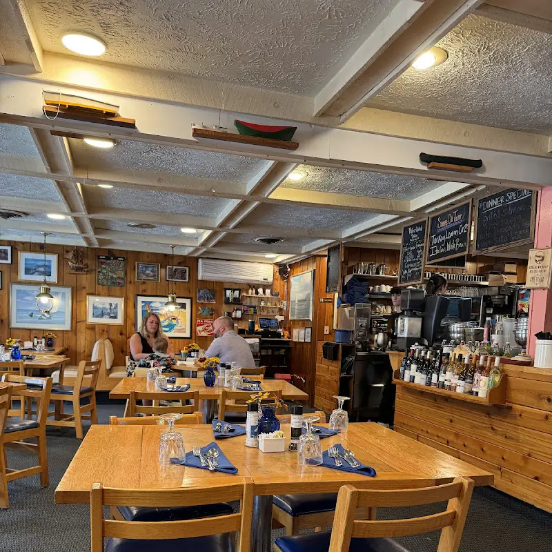 Good Harbor Grill