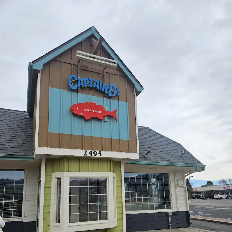 Captain D's