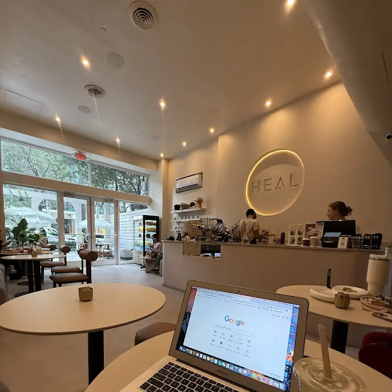 HEAL Café