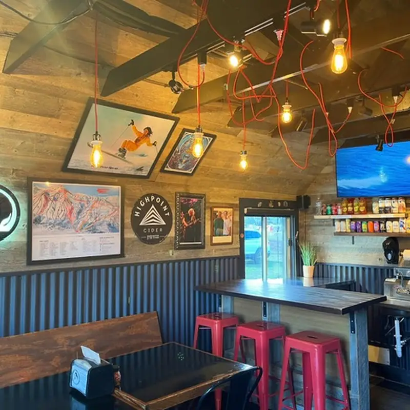 Pinky G's Pizzeria