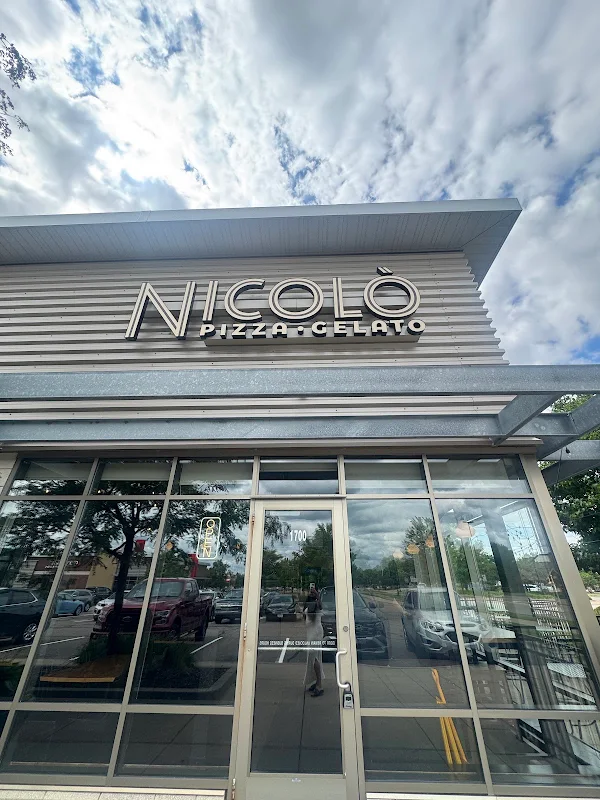 Nicolo Pizza & Gelato
