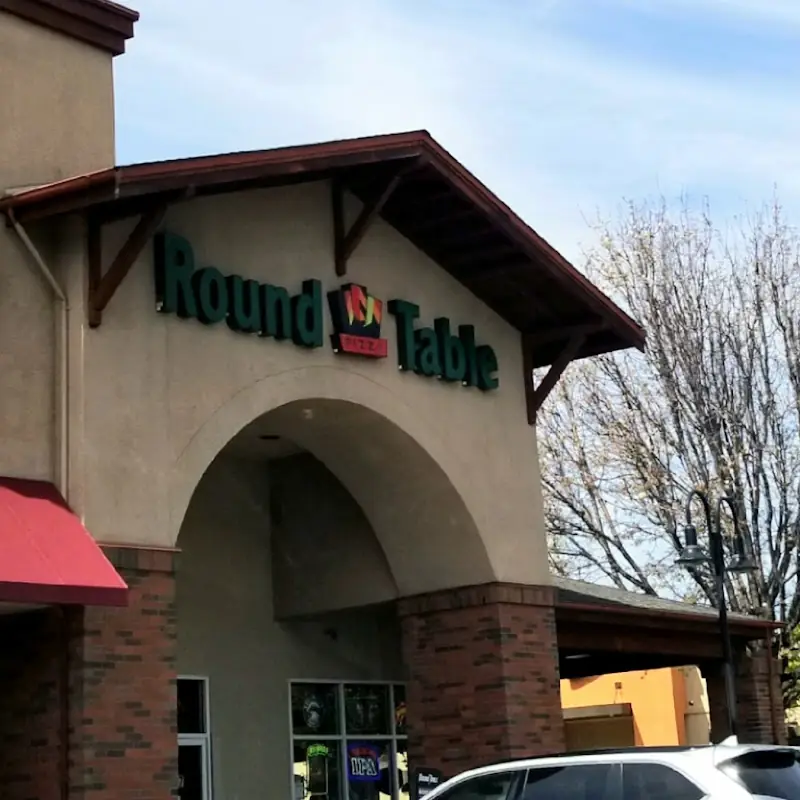 Round Table Pizza