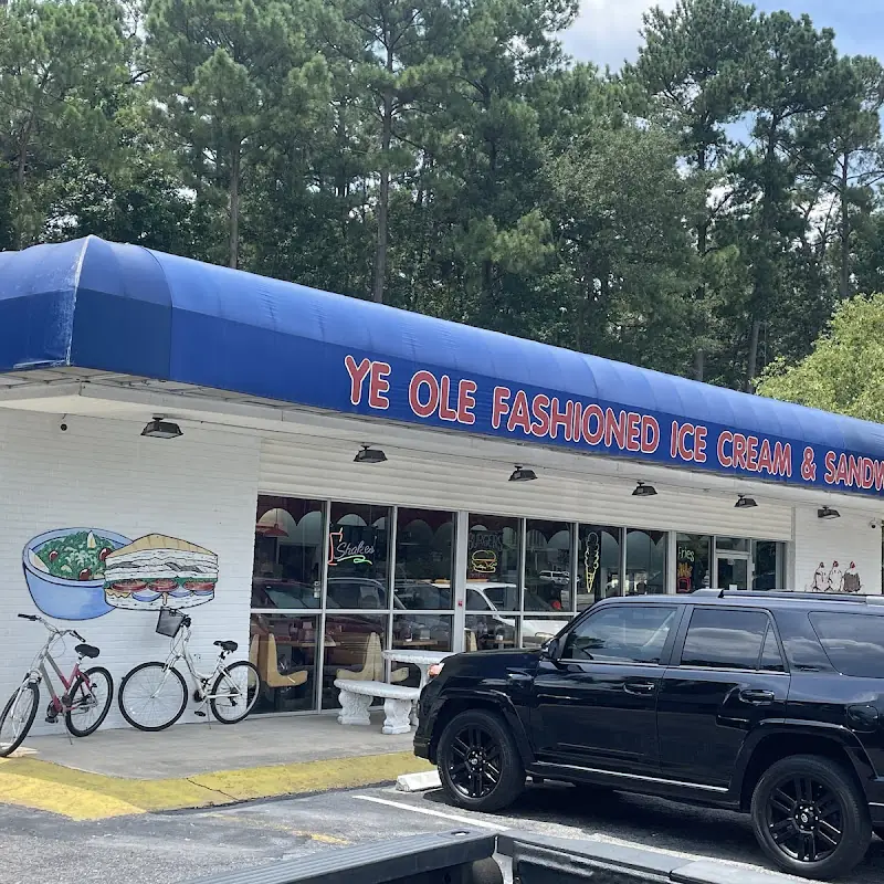 Ye Ole Fashioned Ice Cream and Sandwich Cafe