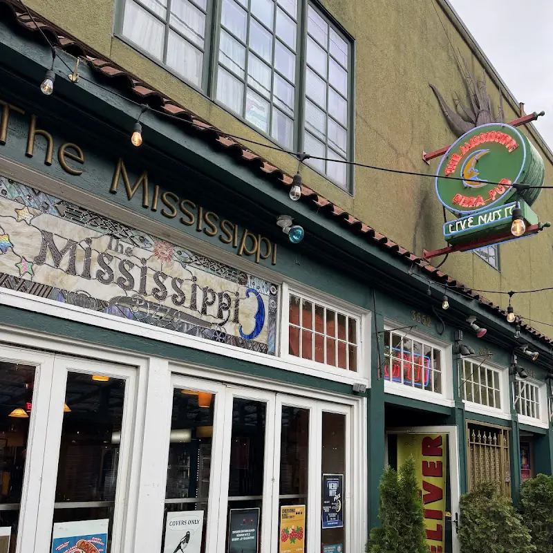 Mississippi Pizza & Atlantis Lounge