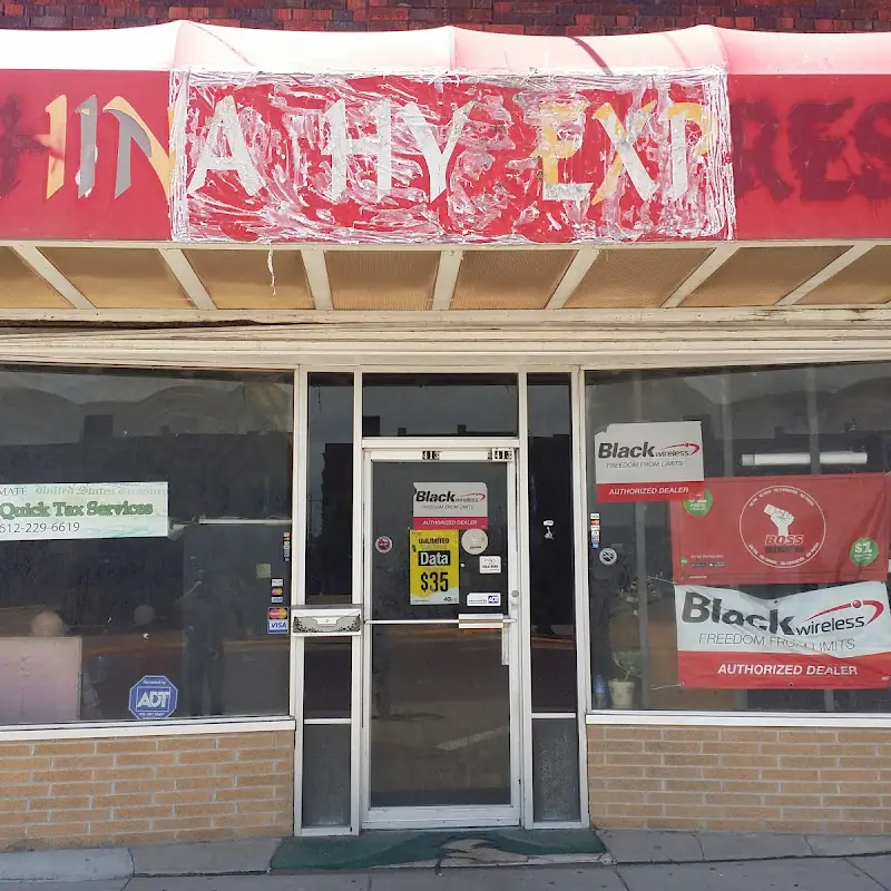 Maandeeq Restaurant & Halal Food Store