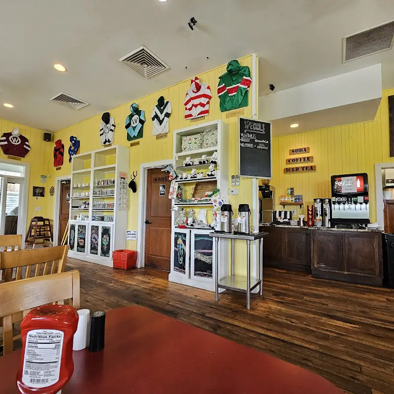 Windy Corner Market