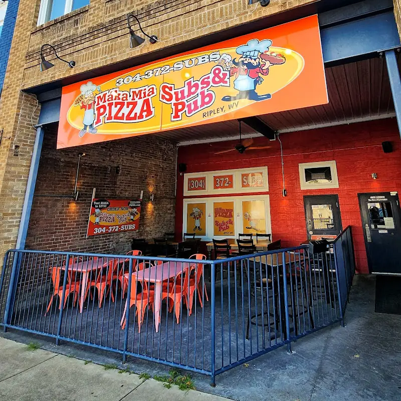 Maka Mia Pizza Subs and Pub