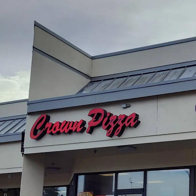 Crown Pizza