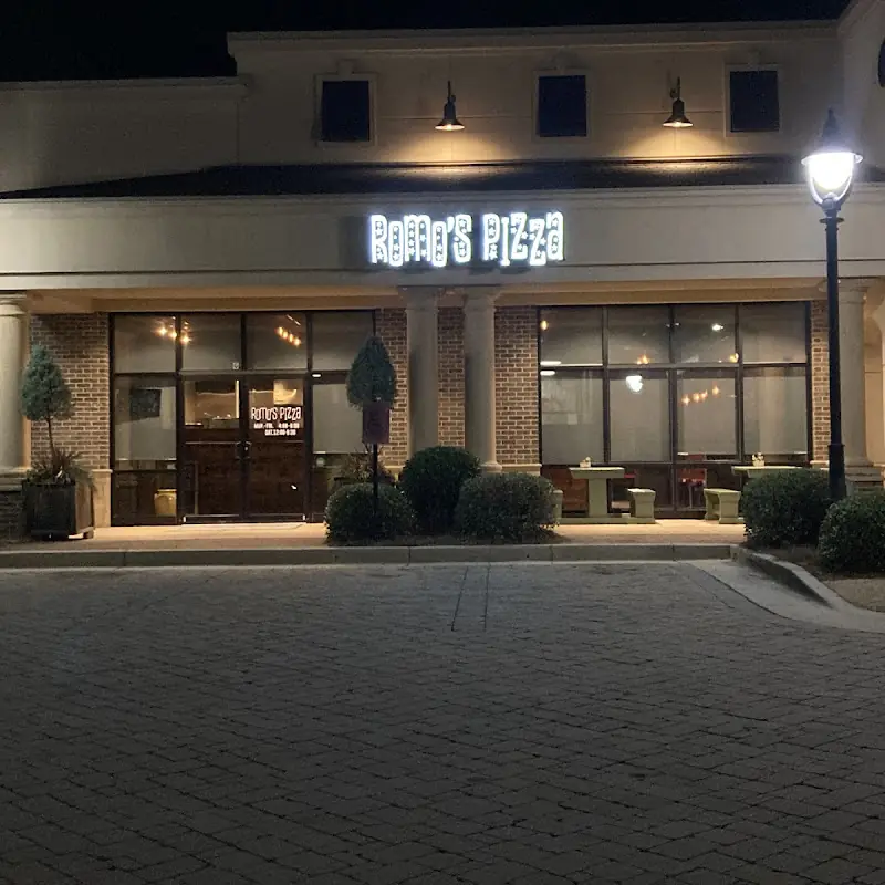 Romo's Pizza