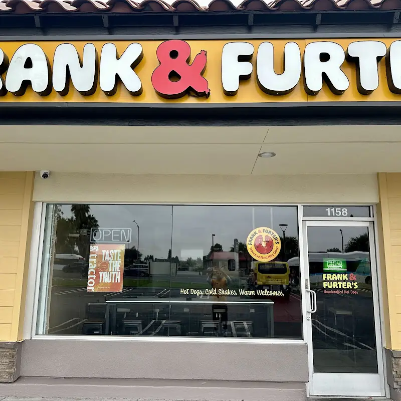 Frank & Furter’s Handcrafted Hot Dogs