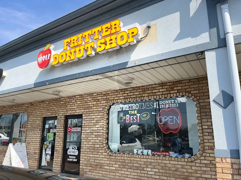 Apple Fritter Donut Shop