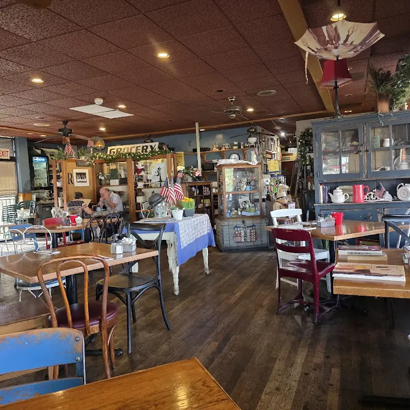 Kiss the Cook Restaurant