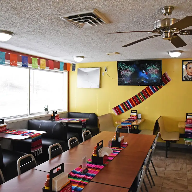 Las Adelitas Taqueria