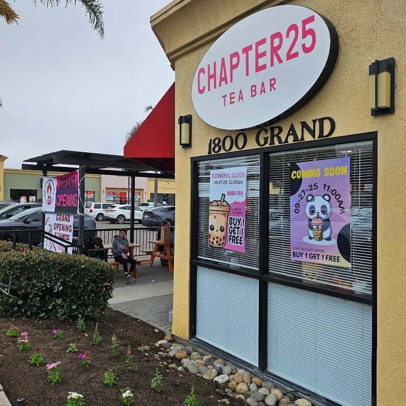 CHAPTER 25 Tea Bar