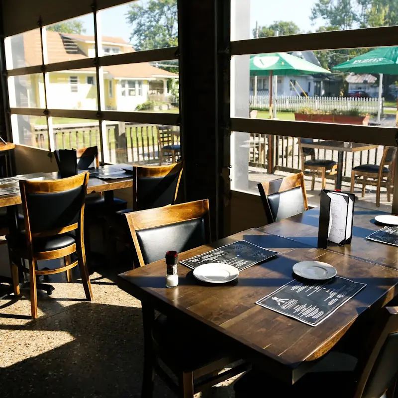The 1894 Lodge, Neighborhood Bar & Grill