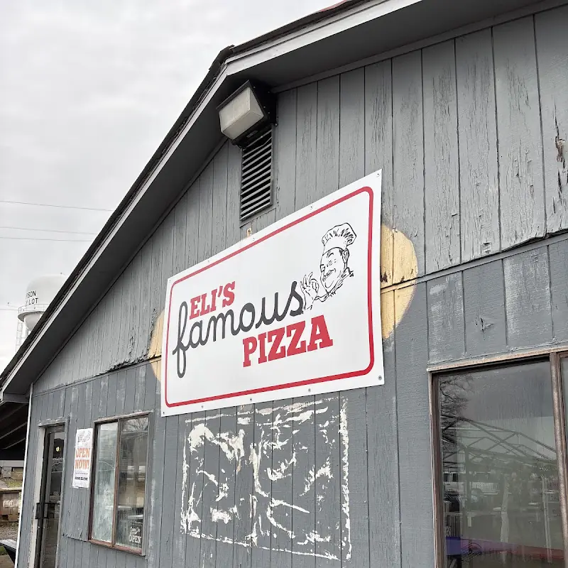 Eli's Famous Pizza