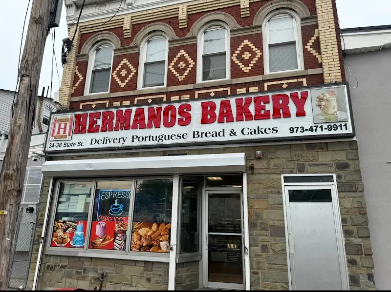 Hermanos Bakery