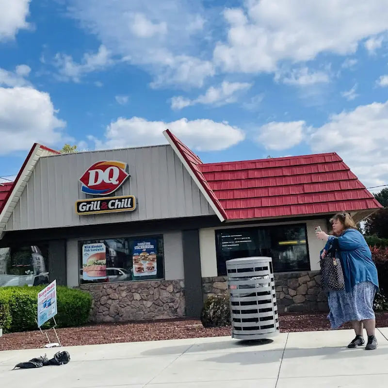 Dairy Queen Grill & Chill